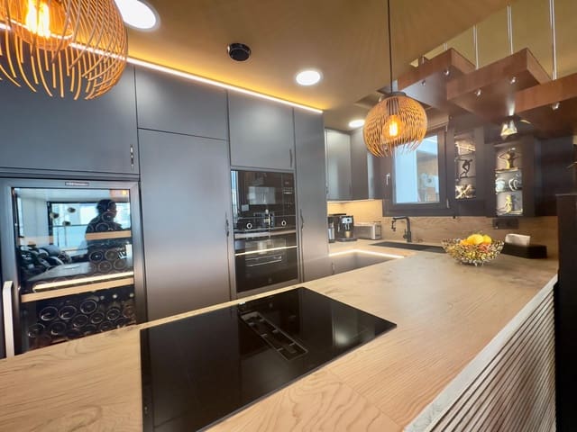 3 makuuhuone Huvila myytävänä paikassa Lomas de Cabo Roig - Los Dolses, Orihuela mukana uima-altaan - 575 000 € (Ref: 9466245)