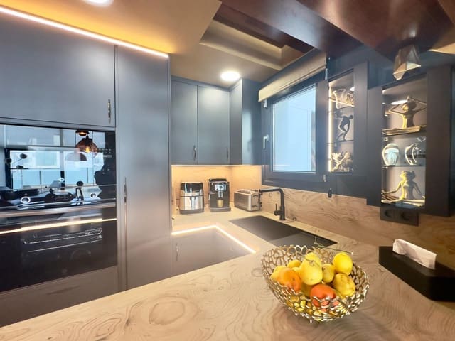 3 makuuhuone Huvila myytävänä paikassa Lomas de Cabo Roig - Los Dolses, Orihuela mukana uima-altaan - 575 000 € (Ref: 9466245)