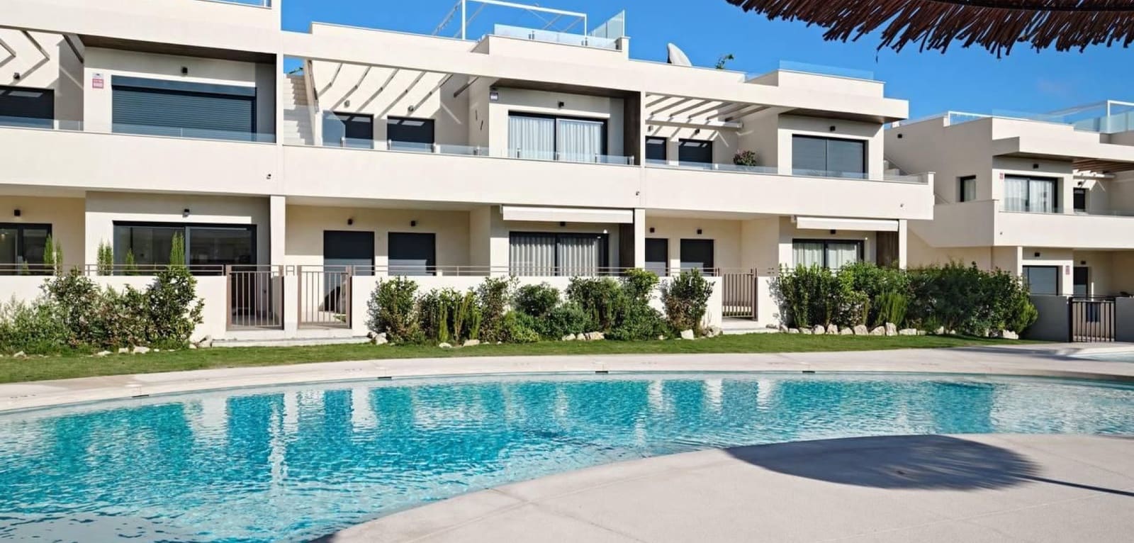 2 quarto Apartamento para venda em Torrevieja com piscina garagem - 379 000 € (Ref: 9466257)