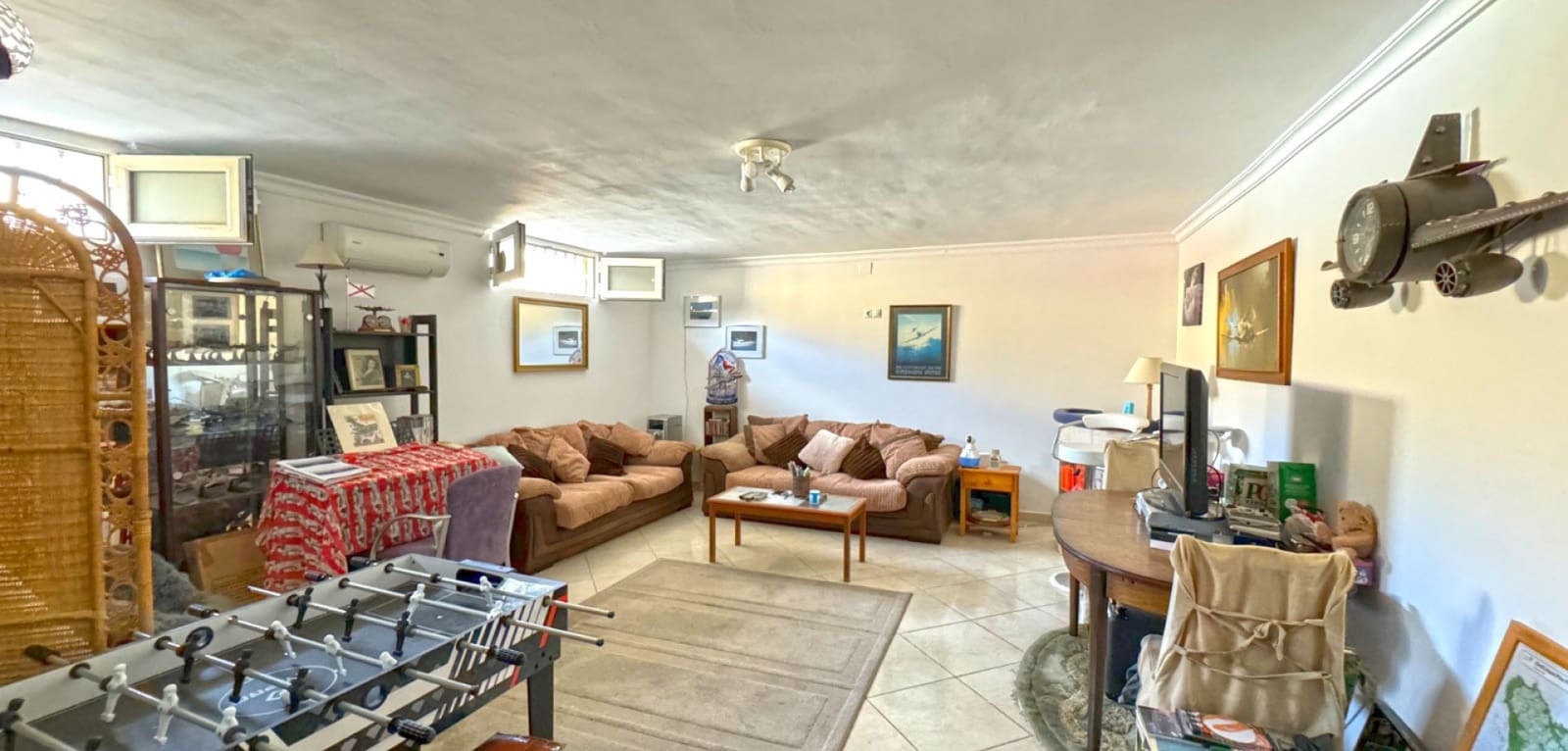 6 slaapkamer Villa te koop in Torrevieja met zwembad - € 610.000 (Ref: 9466260)