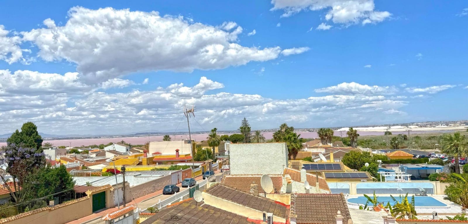 6 slaapkamer Villa te koop in Torrevieja met zwembad - € 610.000 (Ref: 9466260)