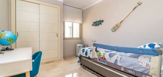 3 sovrum Lägenhet till salu i Las Colinas Golf, Orihuela med pool garage - 345 000 € (Ref: 9466275)