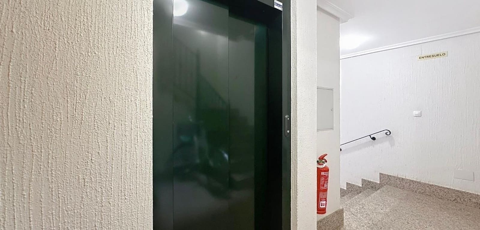 2 bedroom Apartment for sale in Los Cuarteros with pool garage - € 257,000 (Ref: 9466280)