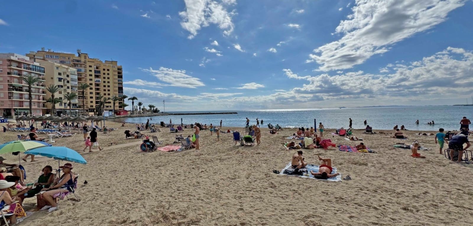 4 quarto Apartamento para venda em Torrevieja com piscina - 489 000 € (Ref: 9466289)