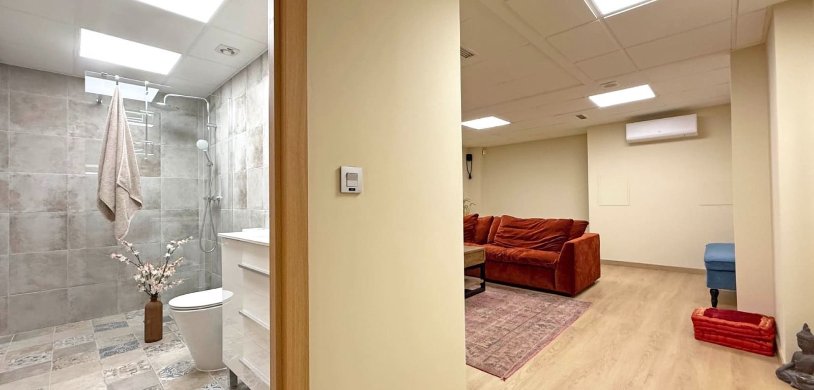 1 Zimmer Gewerbe zu verkaufen in Torrevieja mit Pool - 165.000 € (Ref: 9466291)