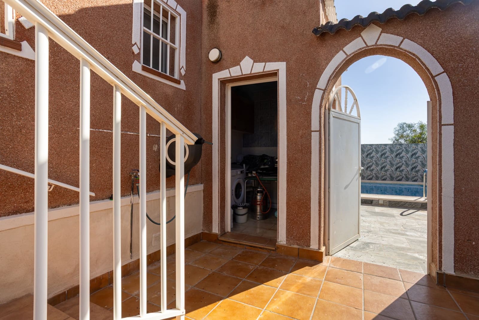 3 quarto Moradia para venda em Torrevieja com piscina - 330 000 € (Ref: 9489702)