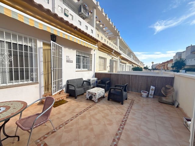 3 bedroom Townhouse for sale in Cabo Roig, Orihuela with pool - € 219,950 (Ref: 9489704)