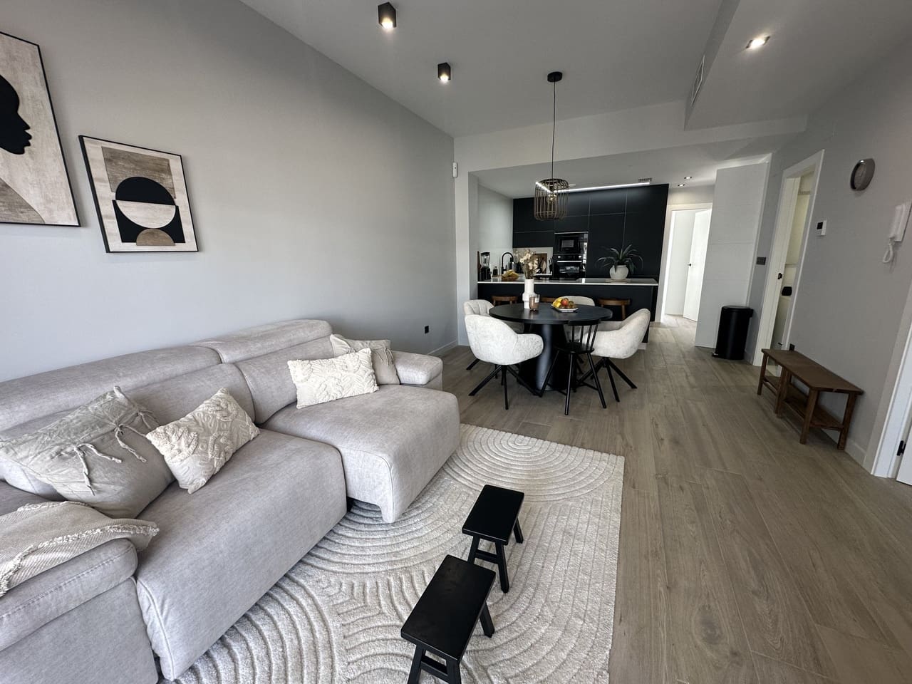 3 sovrum Lägenhet till salu i Orihuela Costa med pool garage - 399 000 € (Ref: 9489713)