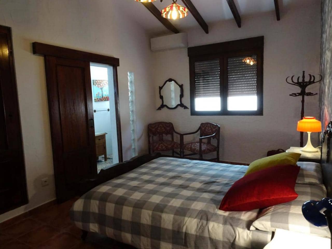 9 bedroom Villa for sale in Cabo Roig with pool - € 670,000 (Ref: 9489717)