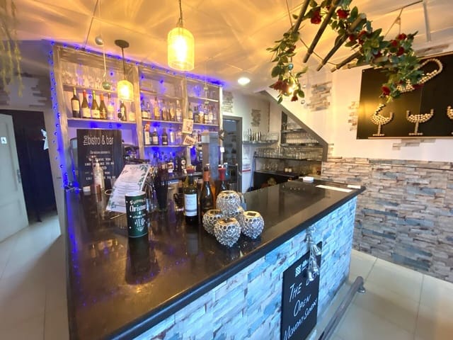 Commercieel te koop in Algorfa met zwembad - € 59.995 (Ref: 9495424)