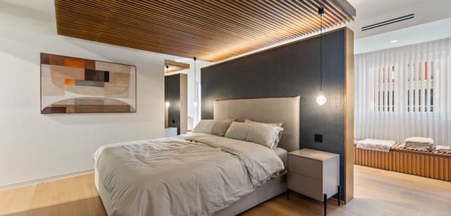 2 quarto Apartamento para venda em Centro - Muelle Pesquero, Torrevieja com piscina - 349 000 € (Ref: 9500196)