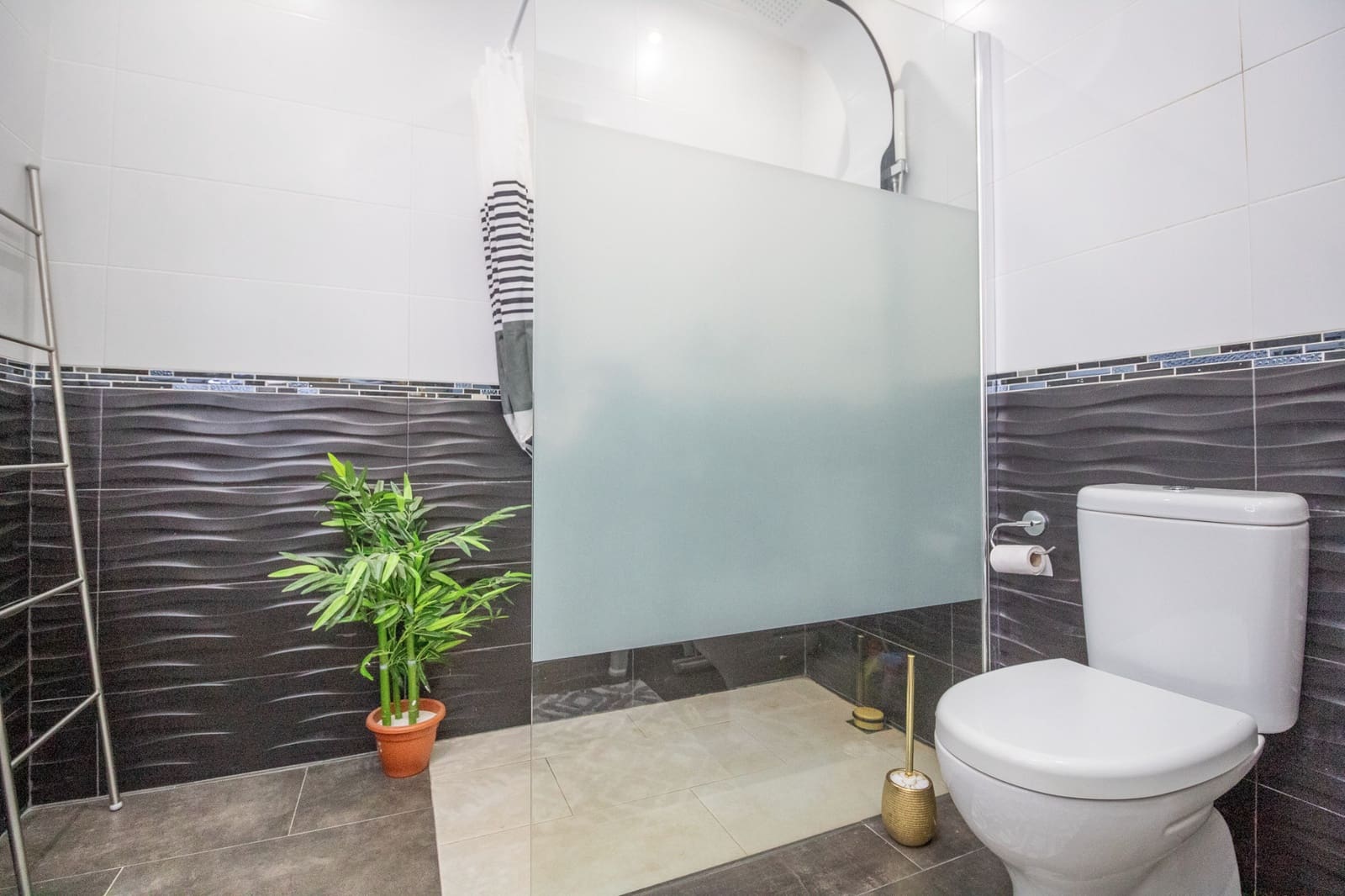 2 sypialnia Dom blizniak na sprzedaż w Villamartin z basenem - 299 000 € (Ref: 9500200)