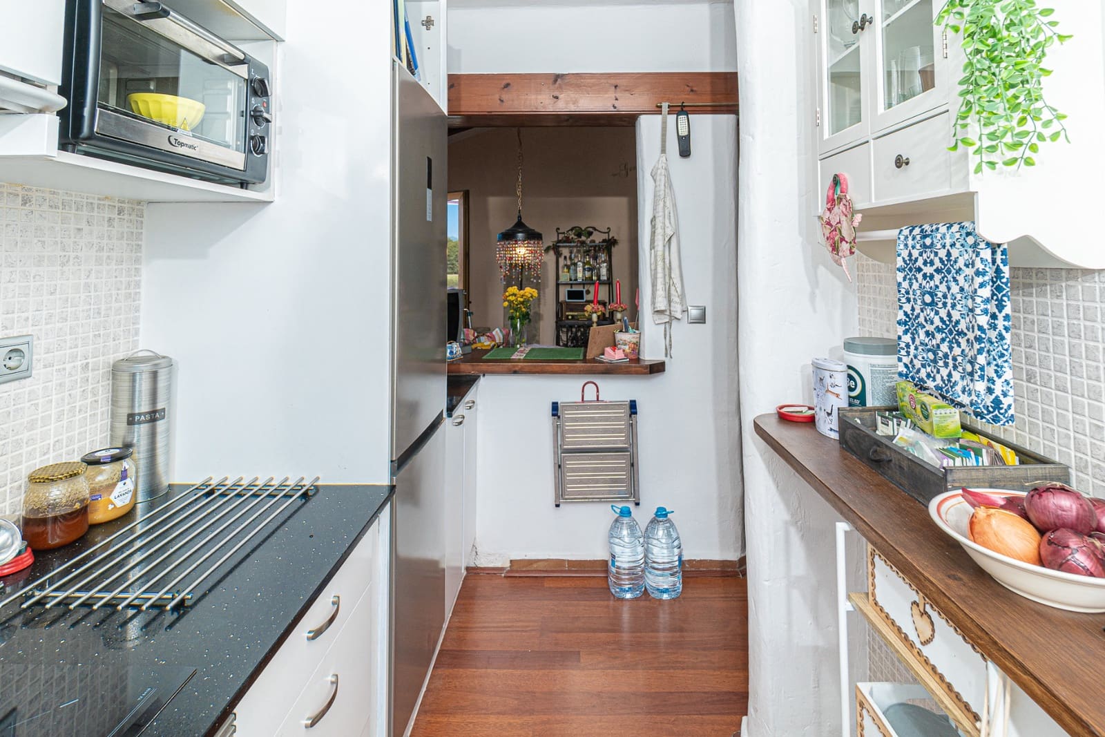 2 bedroom Semi-detached Villa for sale in Villamartin with pool - € 289,000 (Ref: 9500200)