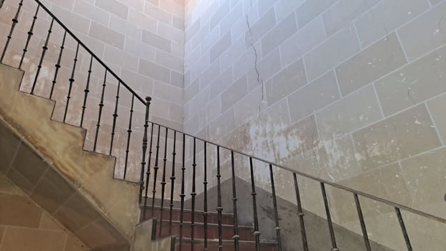 10 sypialnia Apartament na sprzedaż w Orihuela ciudad, Orihuela z basenem garażem - 345 000 € (Ref: 9500222)