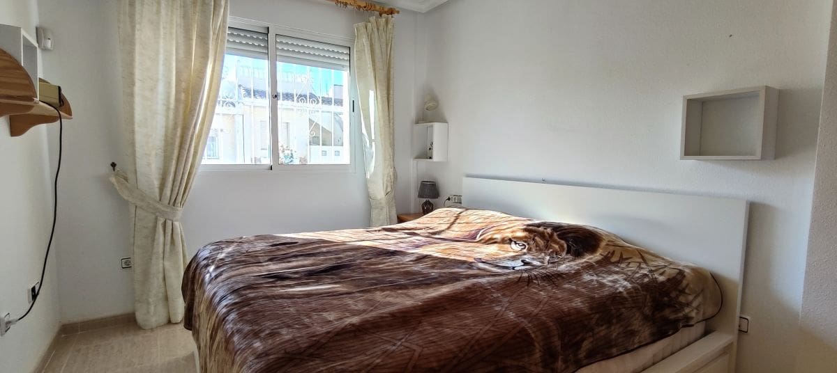 3 bedroom Townhouse for sale in Cabo Roig with pool - € 229,950 (Ref: 9510310)