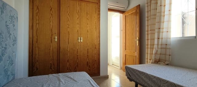 3 Zimmer Haus zu verkaufen in Cabo Roig, Orihuela mit Pool - 229.950 € (Ref: 9510310)