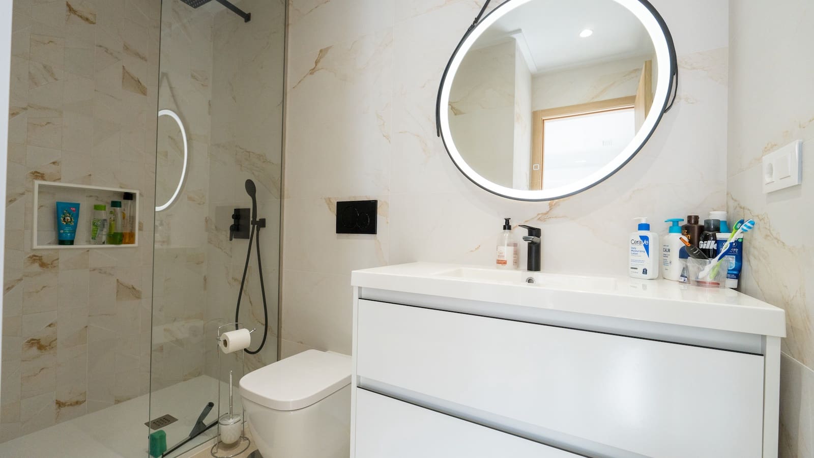 3 sypialnia Apartament na sprzedaż w El Raso z basenem - 395 000 € (Ref: 9521653)