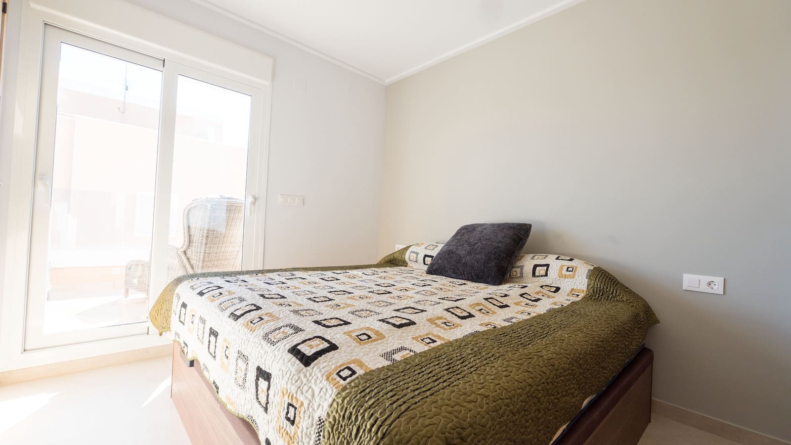 3 bedroom Apartment for sale in El Raso with pool - € 395,000 (Ref: 9521653)