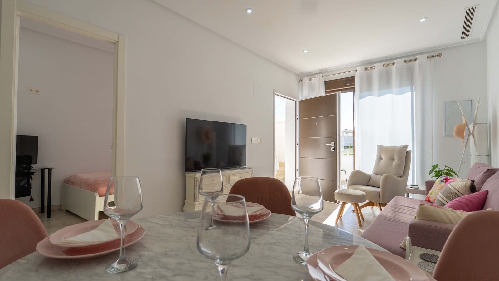 3 slaapkamer Appartement te koop in Torre de la Horadada met zwembad - € 399.000 (Ref: 9521654)