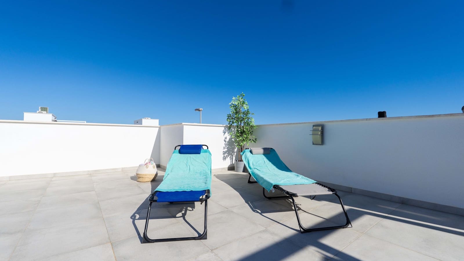 3 slaapkamer Appartement te koop in Torre de la Horadada met zwembad - € 399.000 (Ref: 9521654)