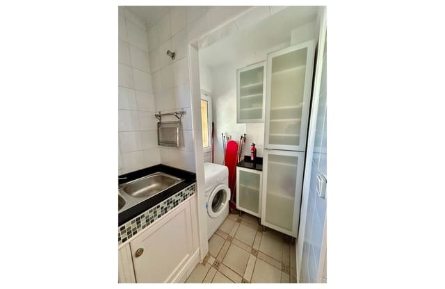 2 sovrum Lägenhet till salu i Villamartin, Orihuela med pool - 175 000 € (Ref: 9534851)