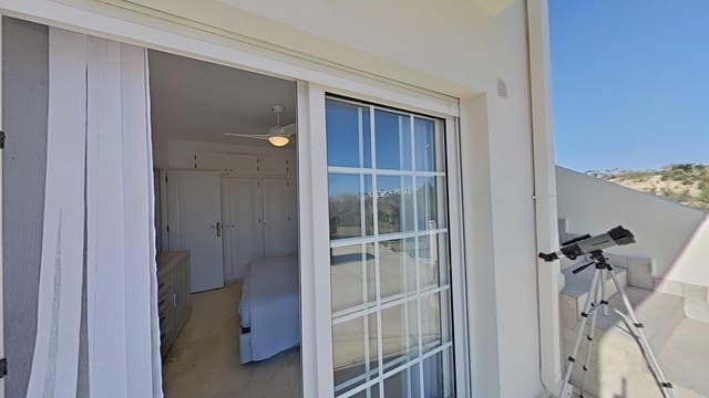 4 Zimmer Villa zu verkaufen in Campoamor, Orihuela mit Pool - 499.000 € (Ref: 9539477)