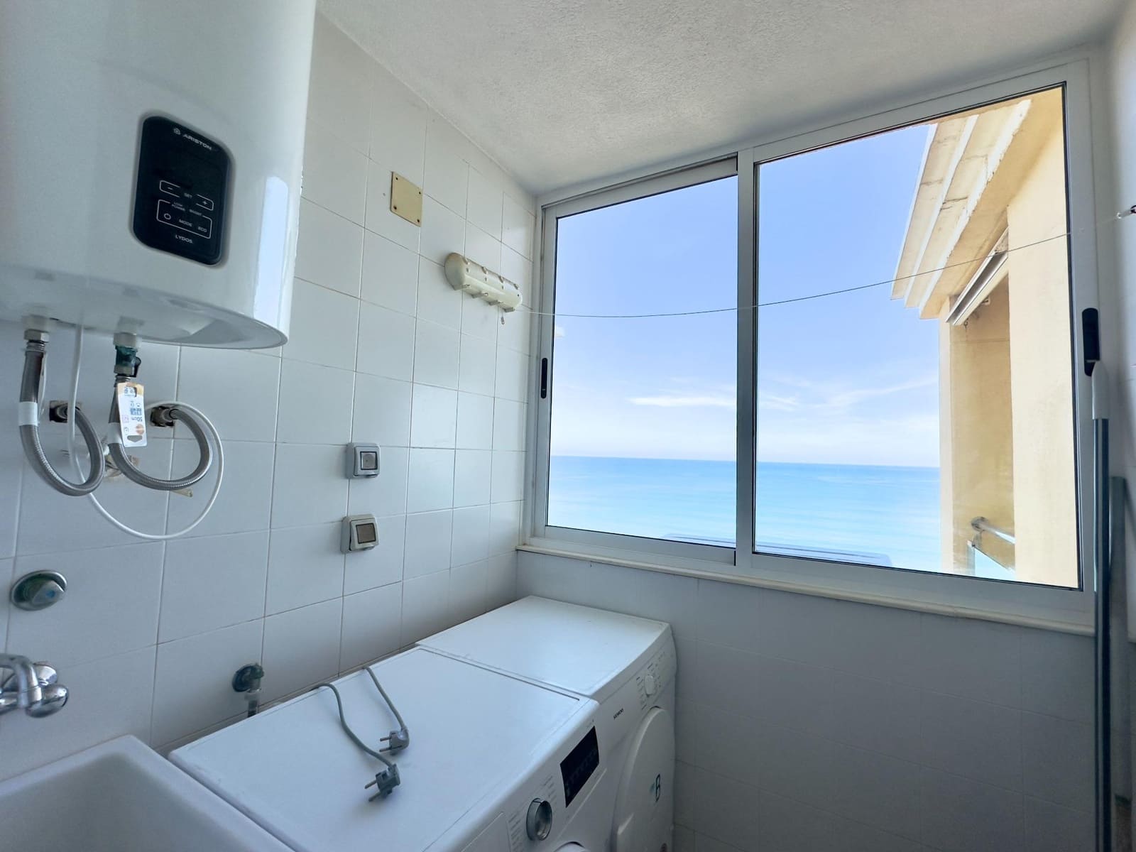 2 sovrum Lägenhet till salu i La Manga del Mar Menor med pool - 315 000 € (Ref: 9539479)