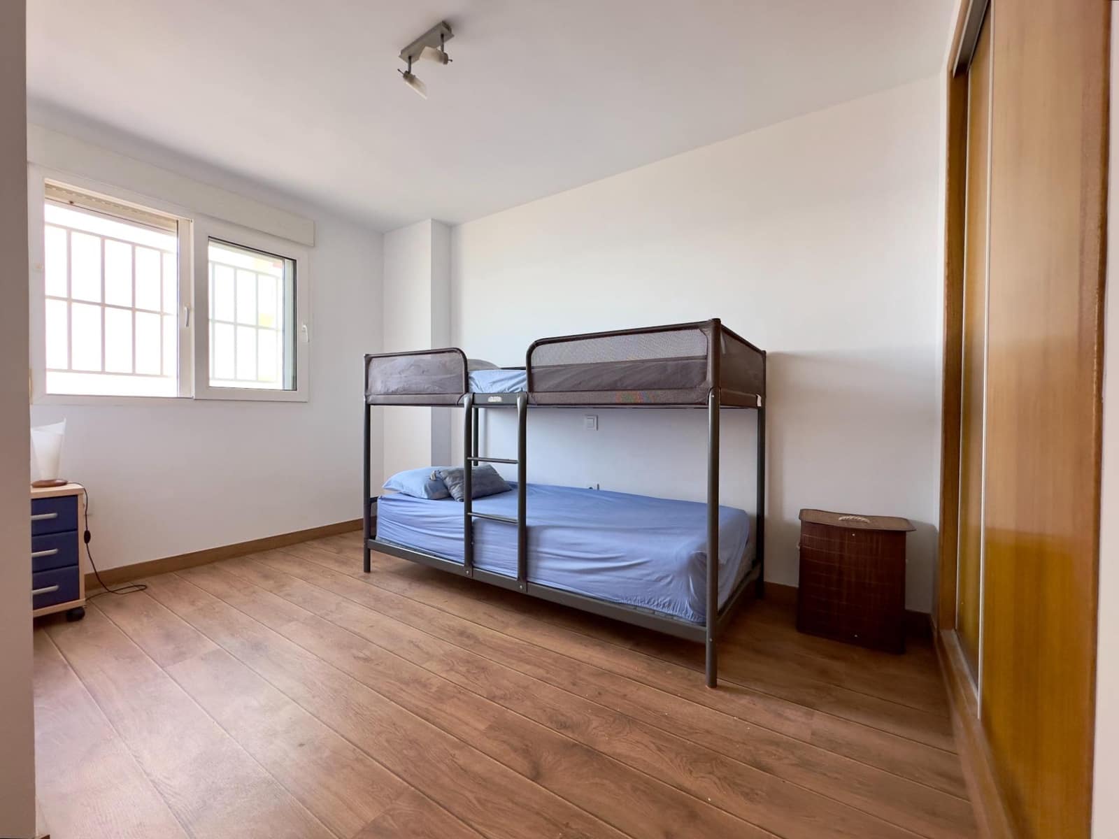 2 sovrum Lägenhet till salu i La Manga del Mar Menor med pool - 315 000 € (Ref: 9539479)