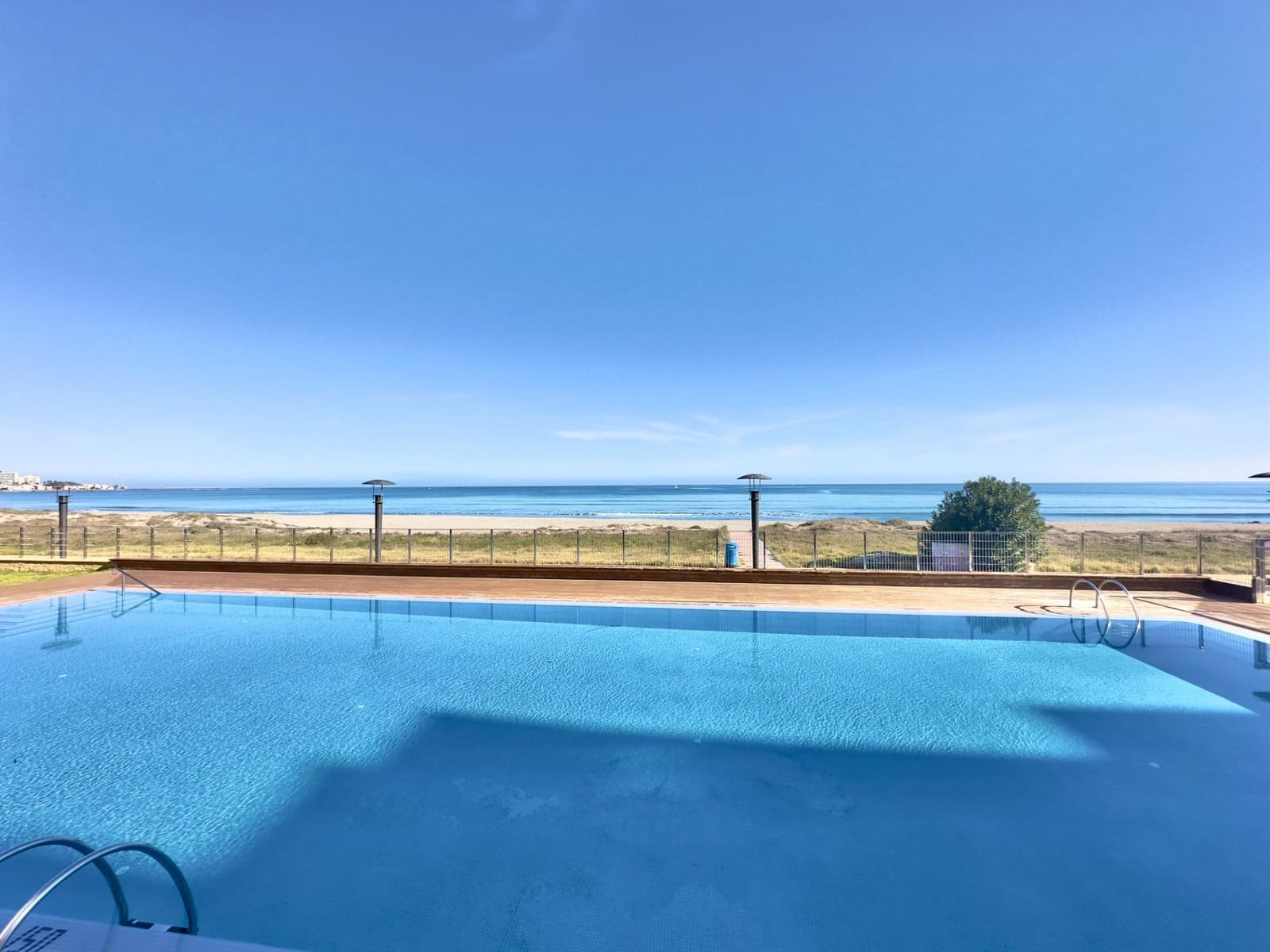 2 sovrum Lägenhet till salu i La Manga del Mar Menor med pool - 315 000 € (Ref: 9539479)