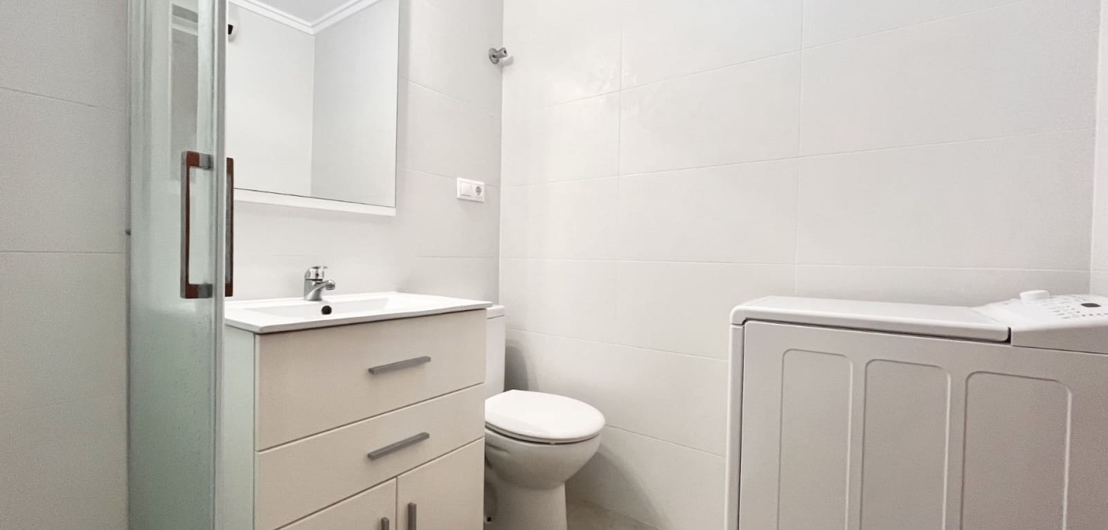 3 sypialnia Dom na sprzedaż w Torrevieja z basenem - 156 000 € (Ref: 9549998)