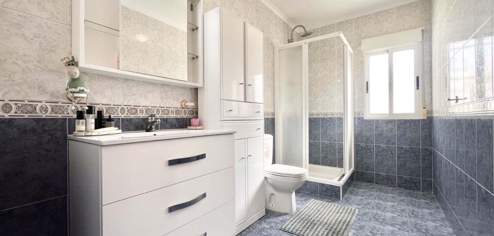 3 sypialnia Dom na sprzedaż w Torrevieja z basenem - 156 000 € (Ref: 9549998)