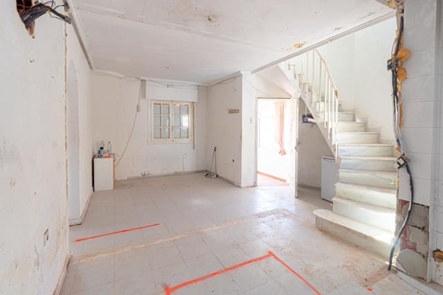 Chalet de 3 habitaciones en Playa Flamenca, Orihuela en venta con piscina - 189.000 € (Ref: 9550004)