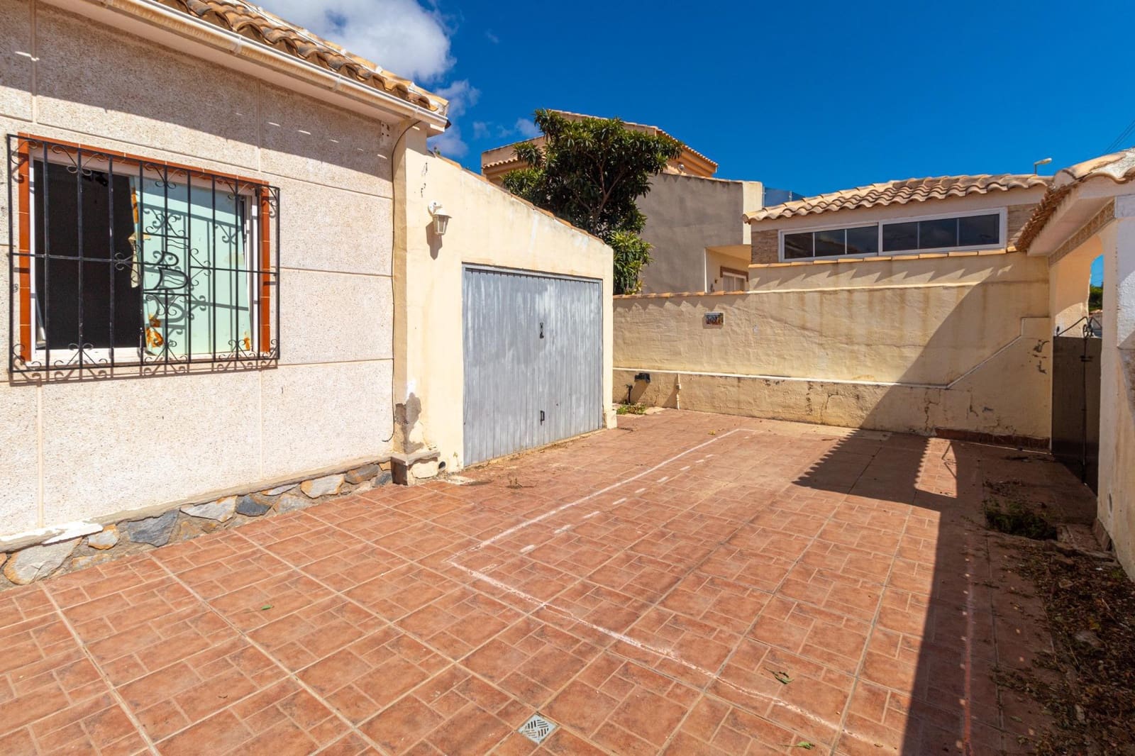 3 quarto Moradia para venda em Playa Flamenca com piscina - 189 000 € (Ref: 9550004)