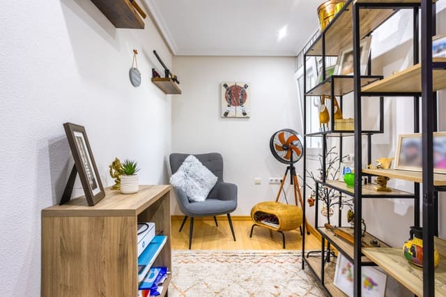 3 sypialnia Apartament na sprzedaż w Los Montesinos z basenem garażem - 145 000 € (Ref: 9559045)