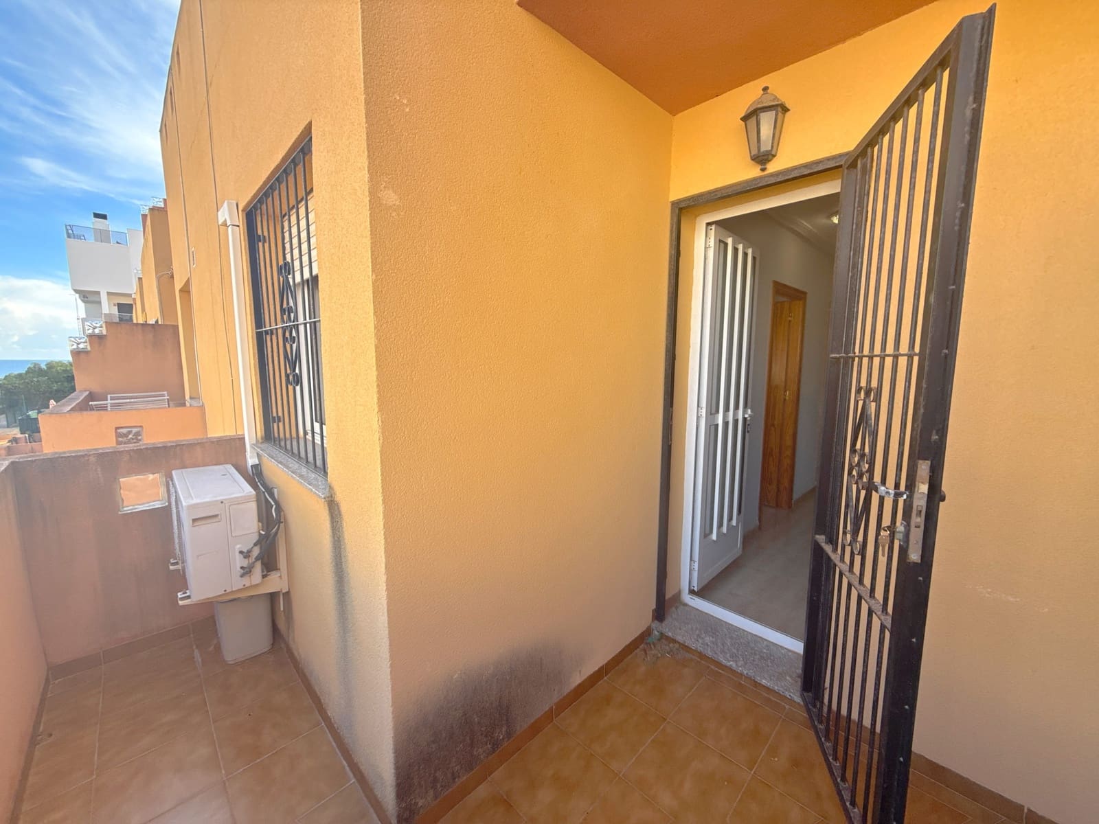 3 slaapkamer Huis te koop in Cabo Roig met zwembad garage - € 234.900 (Ref: 9570000)