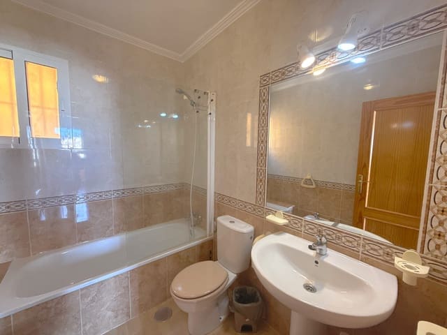 3 slaapkamer Huis te koop in Cabo Roig, Orihuela met zwembad garage - € 234.900 (Ref: 9570000)