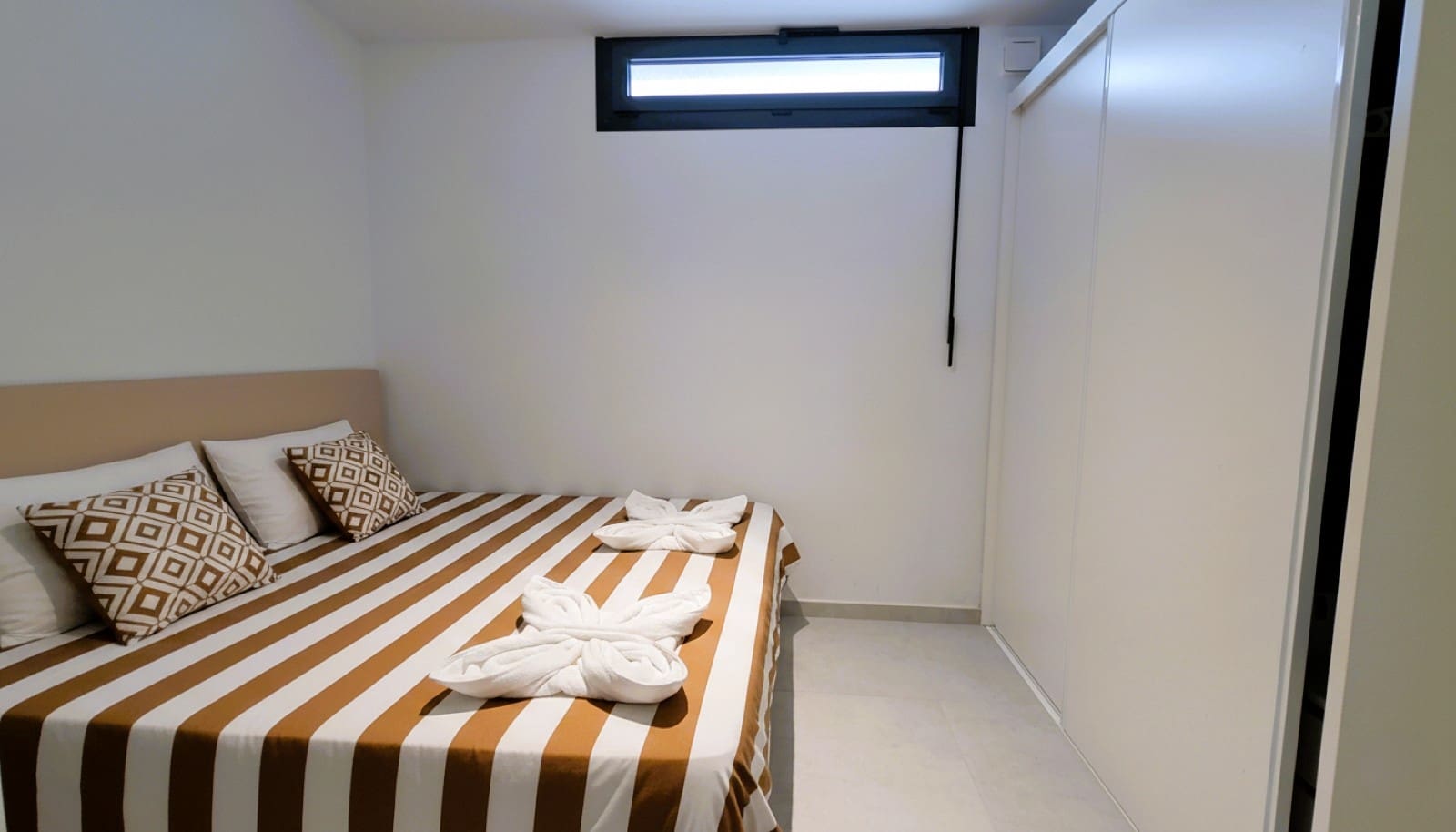 4 makuuhuone Huvila myytävänä paikassa Cabo Roig mukana uima-altaan 
autotalli - 529 950 € (Ref: 9570004)