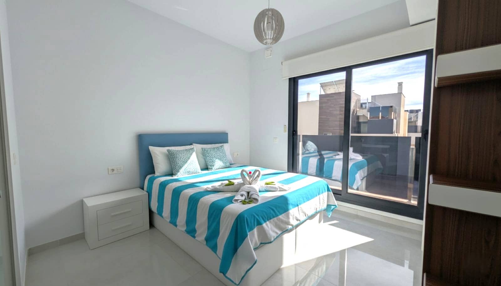 4 makuuhuone Huvila myytävänä paikassa Cabo Roig mukana uima-altaan 
autotalli - 529 950 € (Ref: 9570004)