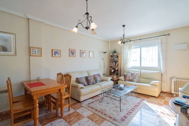 2 slaapkamer Bungalow te koop in La Zenia, Orihuela met zwembad - € 185.000 (Ref: 9584667)