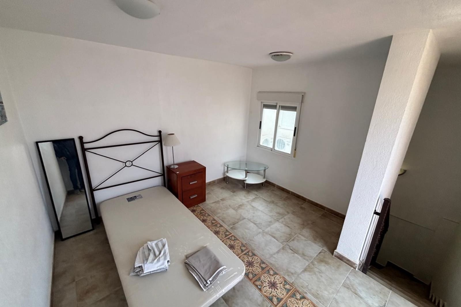 5 makuuhuone Omakotitalo myytävänä paikassa Guardamar del Segura mukana uima-altaan - 249 995 € (Ref: 9603700)