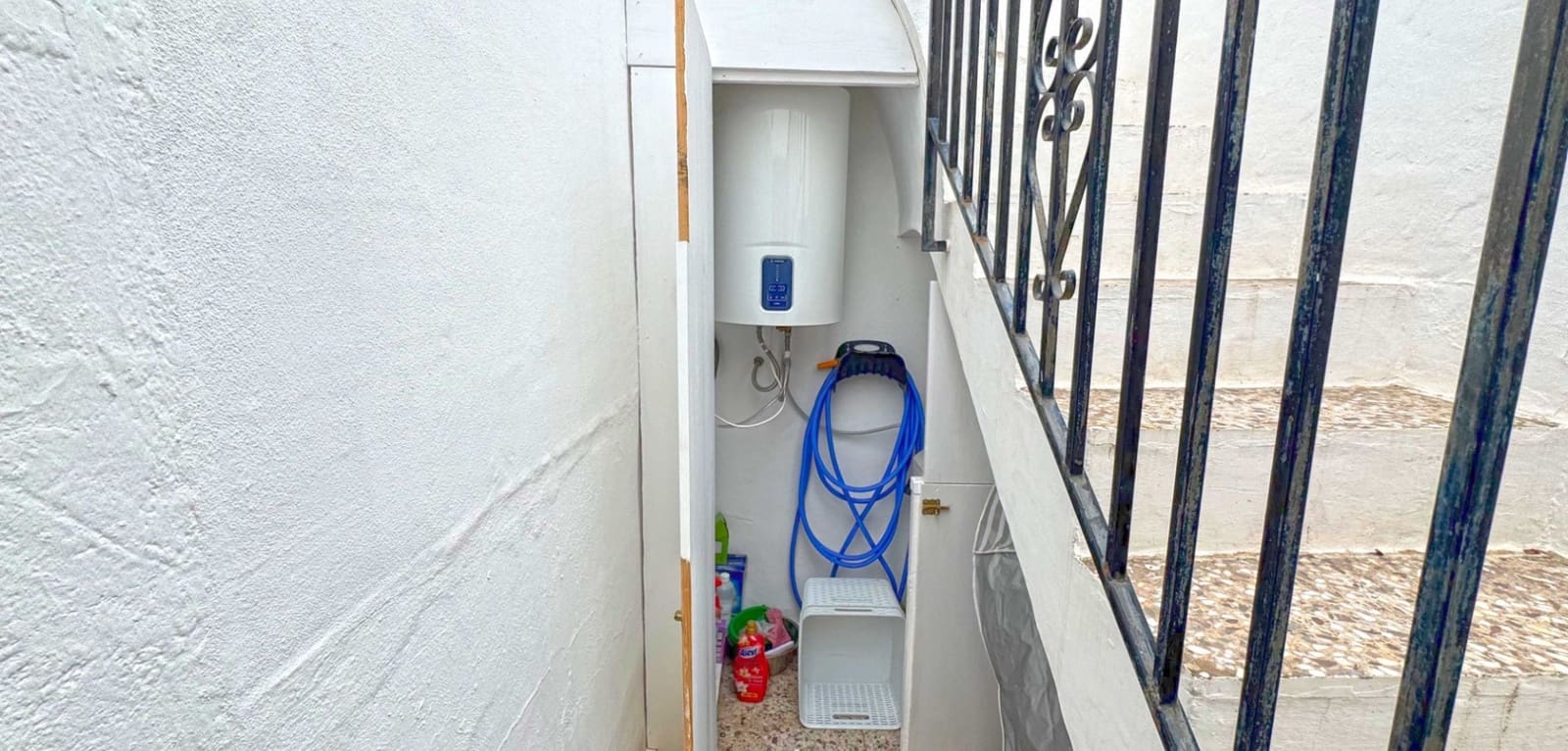 2 soveværelse Semi-Rækkehus til salg i San Miguel de Salinas med swimmingpool - € 119.500 (Ref: 9603701)