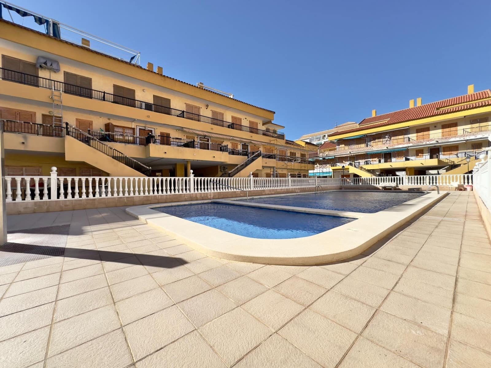 Studio til salg i La Mata med swimmingpool - € 119.900 (Ref: 9603702)