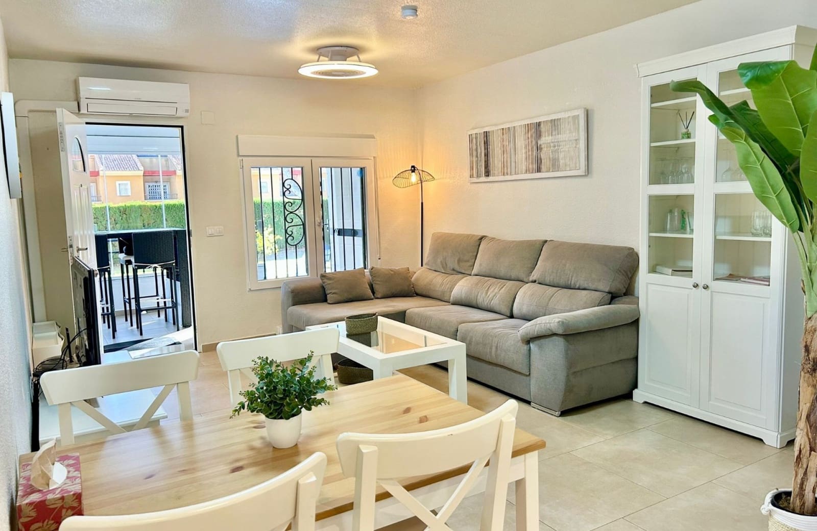 2 chambre Appartement à vendre à Orihuela Costa avec piscine - 212 000 € (Ref: 9606488)