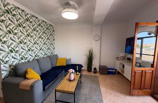 2 Zimmer Apartment zu verkaufen in La Mata, Torrevieja mit Pool - 149.800 € (Ref: 9618145)