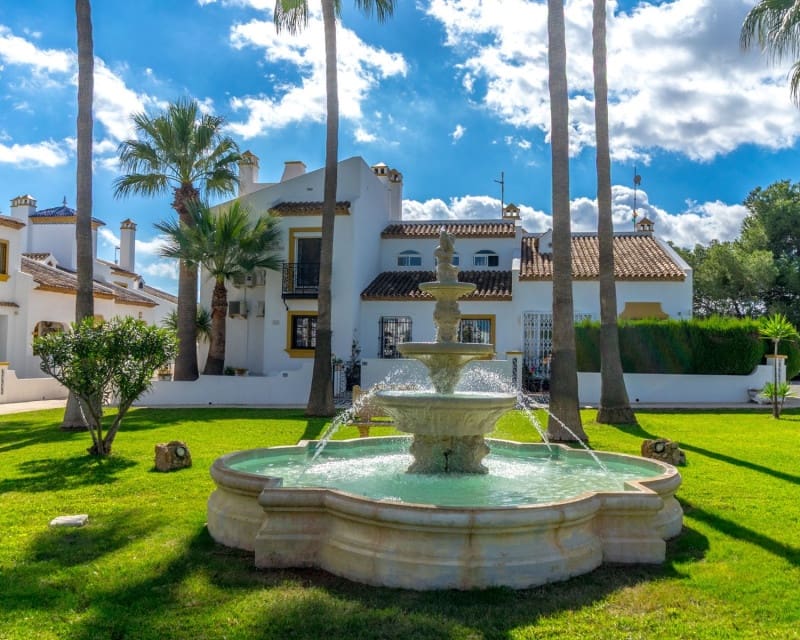 3 sovrum Lägenhet till salu i Orihuela Costa med pool - 199 000 € (Ref: 9618146)