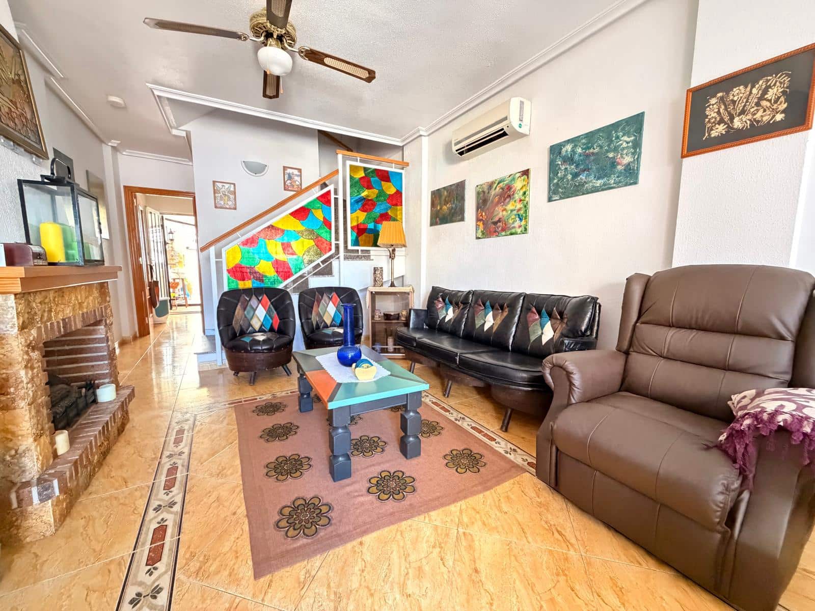 3 soveværelse Byhus til salg i Playa Flamenca med swimmingpool - € 177.000 (Ref: 9618148)