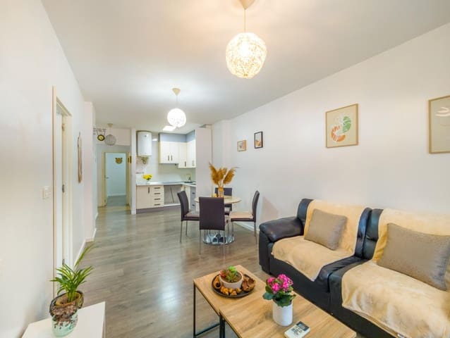 Apartamento de 3 habitaciones en Antonio Machado, Torrevieja en venta con piscina - 149.900 € (Ref: 9628221)