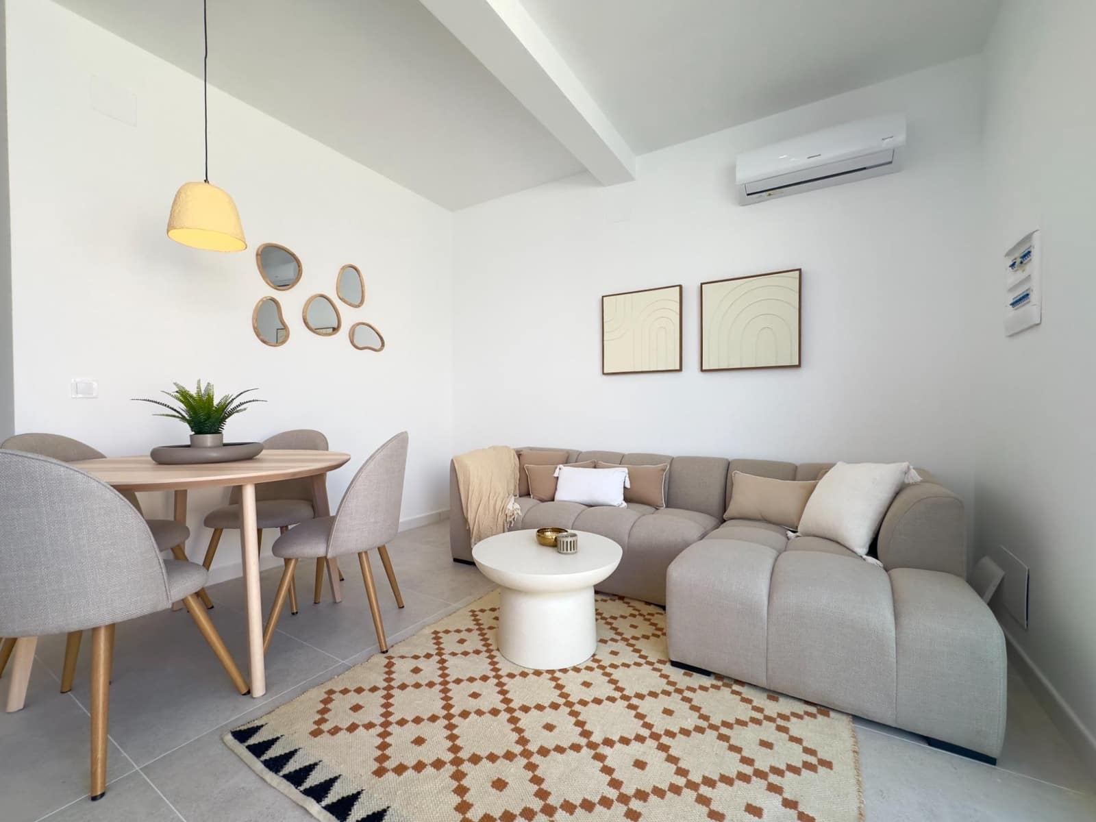 2 sypialnia Bungalow na sprzedaż w Torrevieja z basenem - 149 000 € (Ref: 9640650)