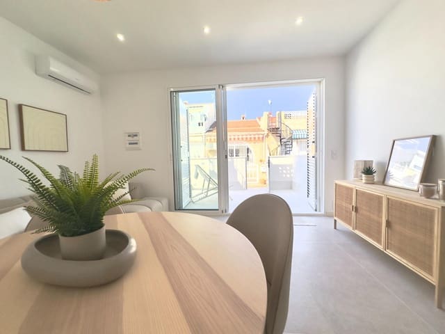 2 sypialnia Bungalow na sprzedaż w El Chaparral, Torrevieja z basenem - 149 000 € (Ref: 9640650)