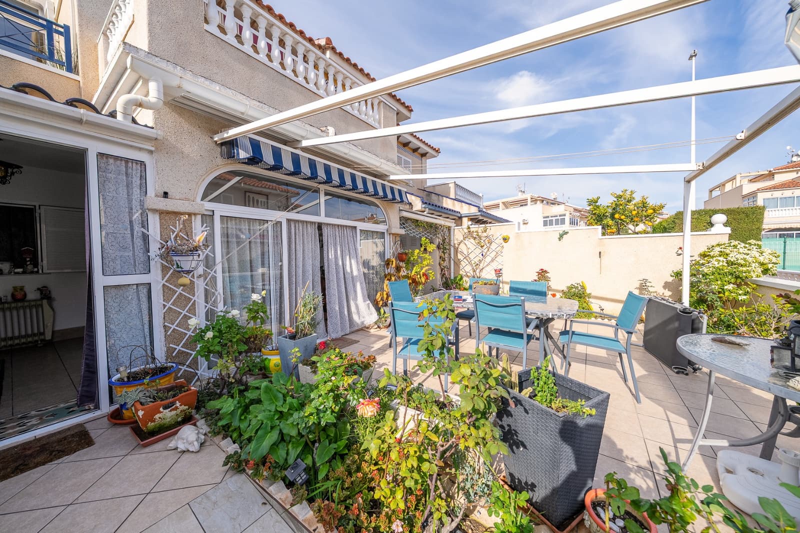 2 soverom Leilighet til salgs i Playa Flamenca med svømmebasseng - € 175 900 (Ref: 9640652)